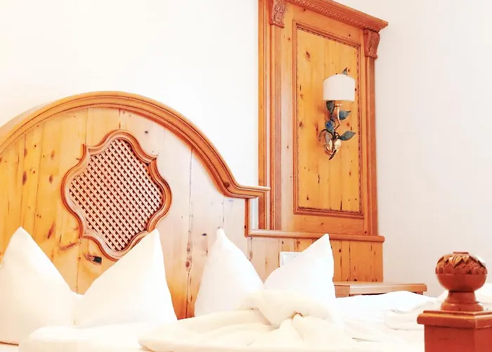 Klosterwirt Hoeglwoerth Hotel *