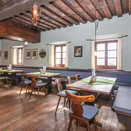 Klosterwirt Hoeglwoerth Hotel *