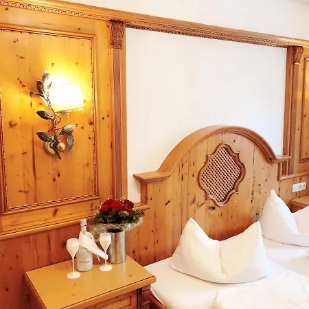 Otel Klosterwirt Hoeglwoerth